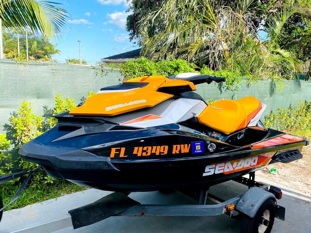 BUFFING CARS AND BOATS SERVICES featured