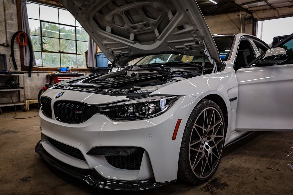 Rosso Detailing LLC featured