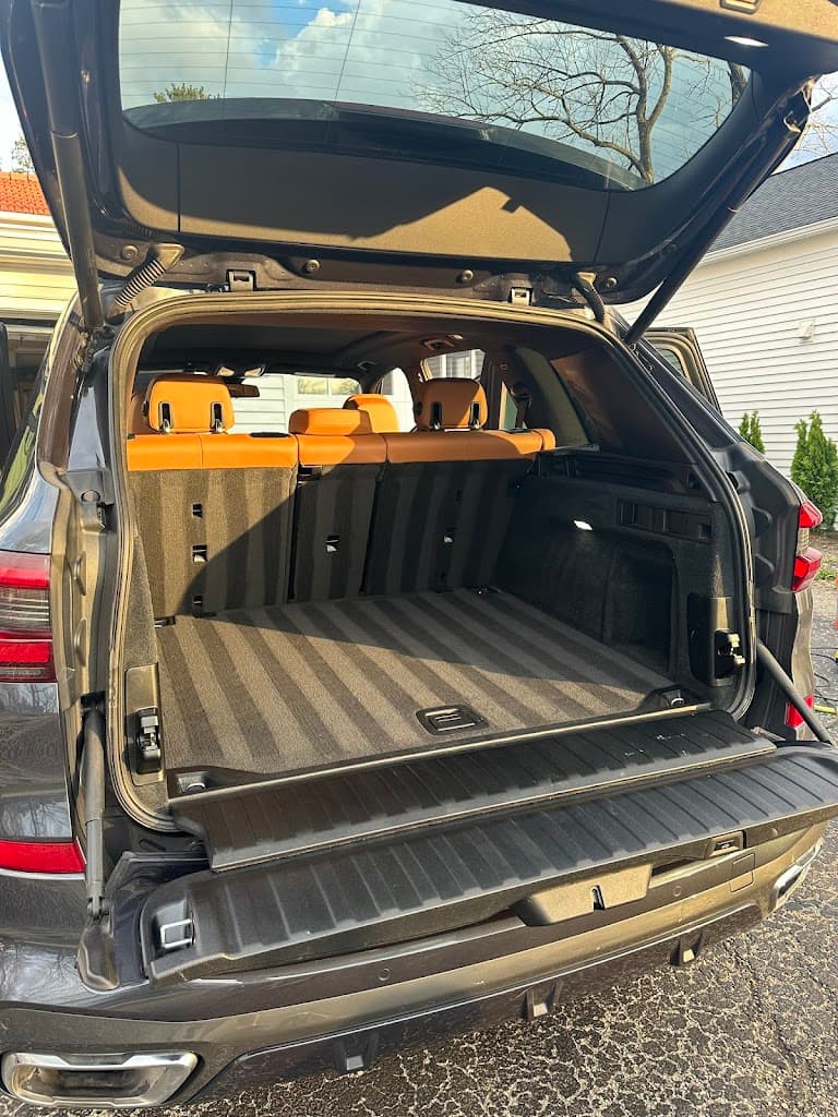 330 Car Detailing featured