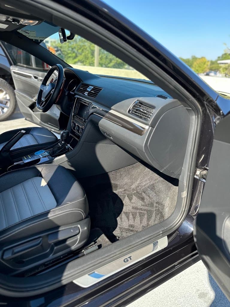 Ernie's Mobile Detailing Inc. featured