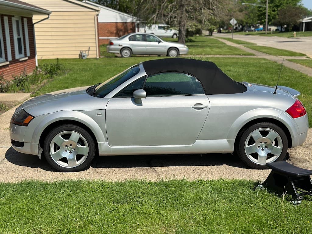 Holy Water Detailing LLC featured