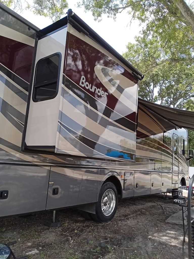 The clean dad detailing mobile featured