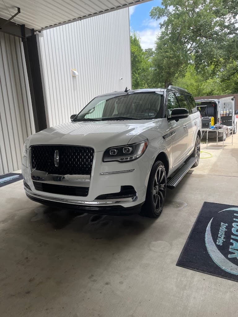 Deluxe Detail Mobile Car Care featured