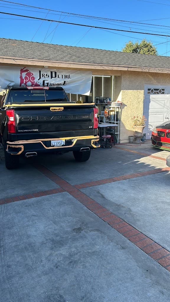 Jrs_detailing_garage featured