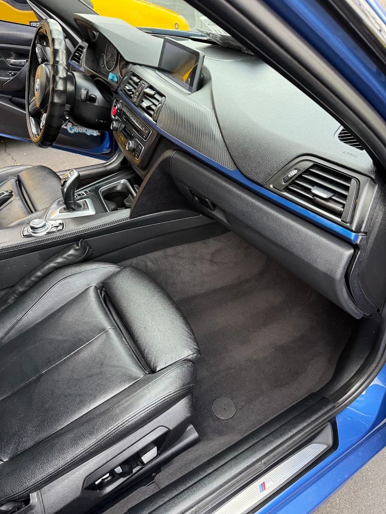 Medina's Auto Detailing featured