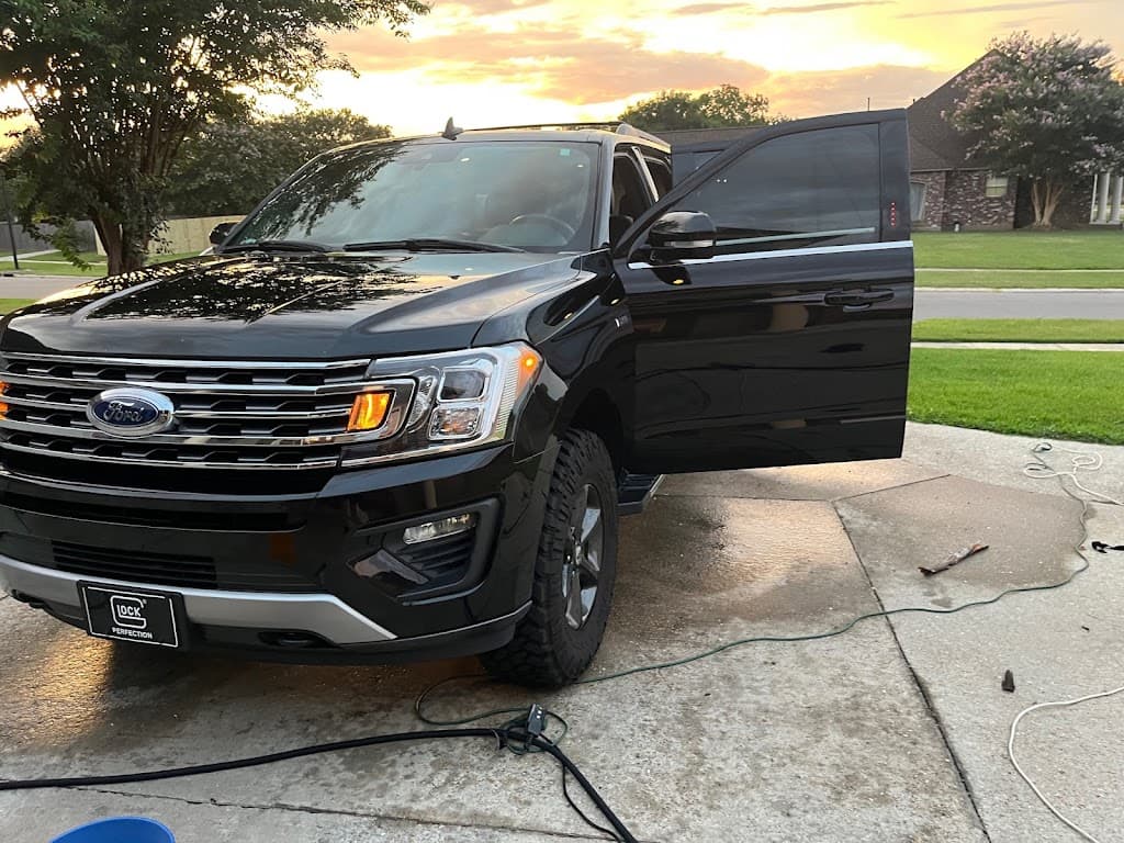 Nelson's Auto Detailing featured