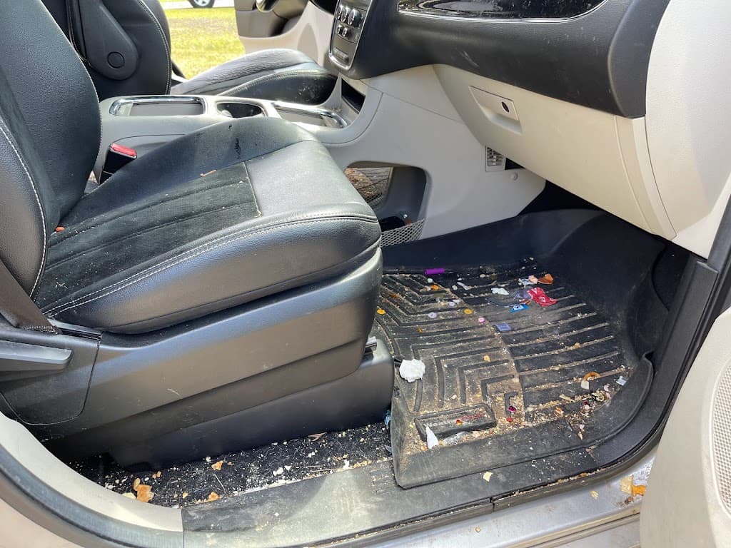 Loud & Fast Mobile Detailing llc - Business Image
