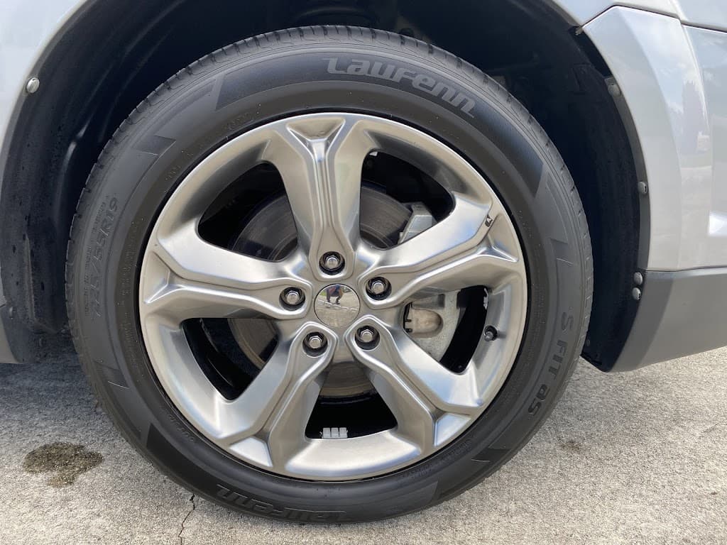 Luigi's Auto Detailing LLC featured