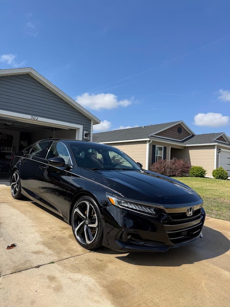 HeavyWeight Auto Detailing LLC featured