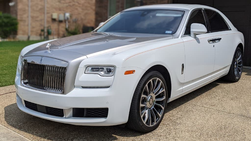 DLX Detailing featured