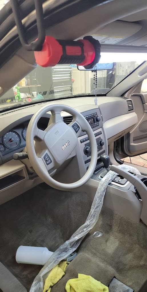 Serrano's Auto Detailing featured