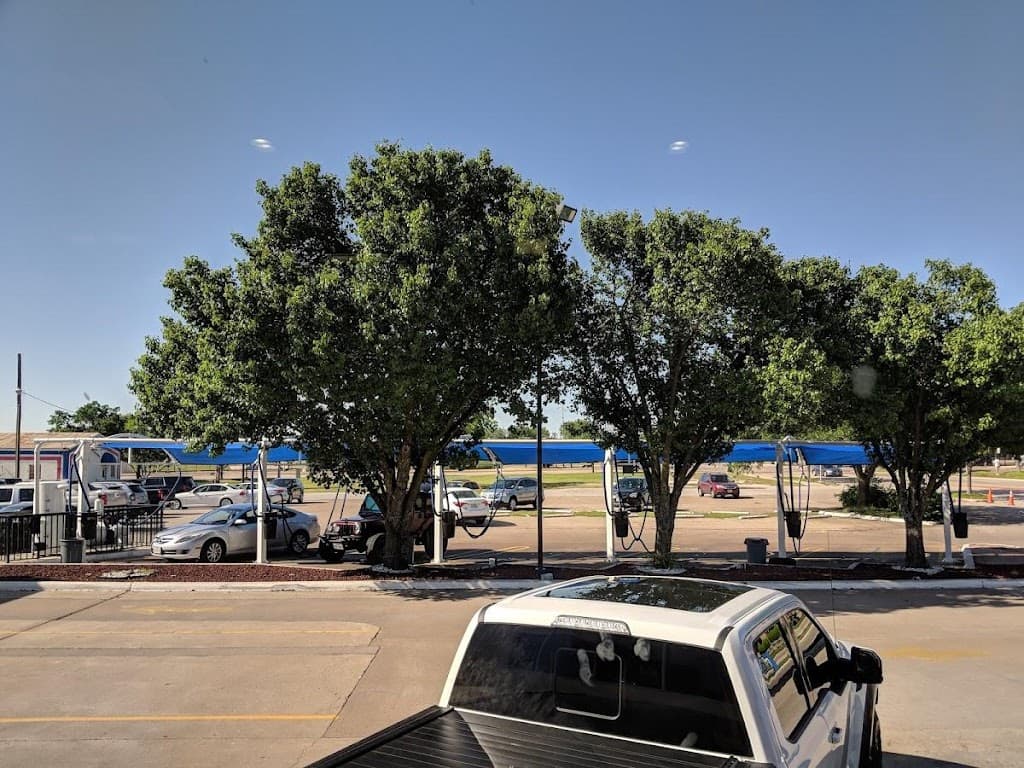 Addison Car Wash featured