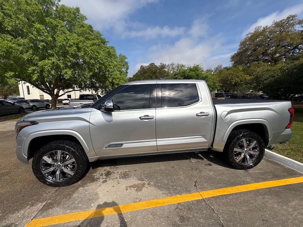 Tmo's Mobile Detailing featured
