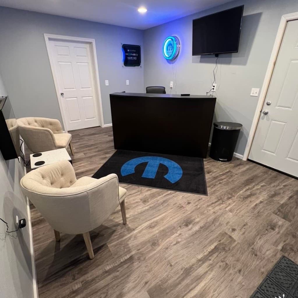 Churchill Detailing featured