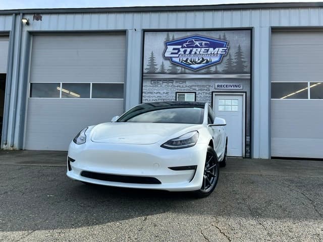 Extreme Auto Outfitters featured
