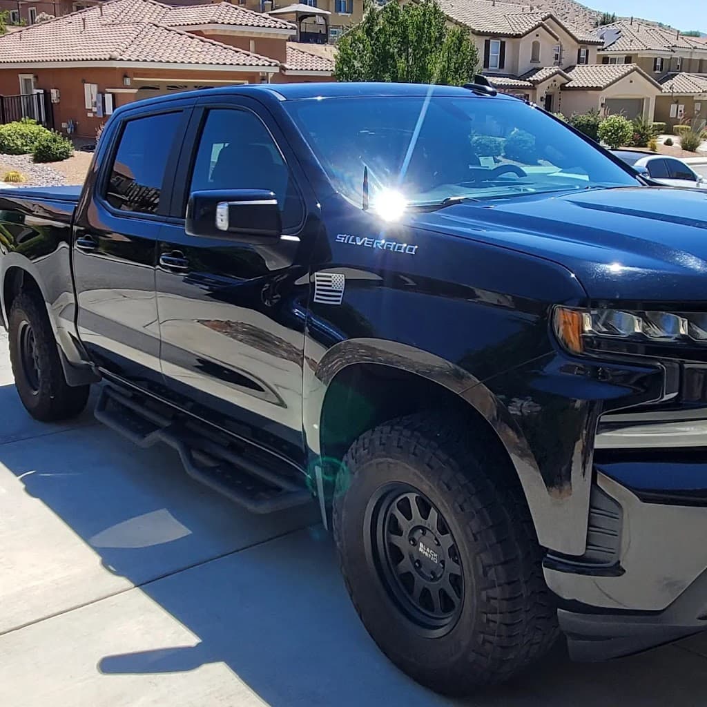 Deluxe Shine Detailing featured