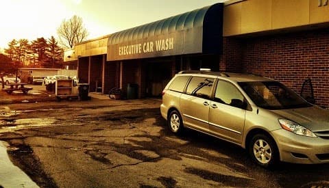 Executive Car Wash featured