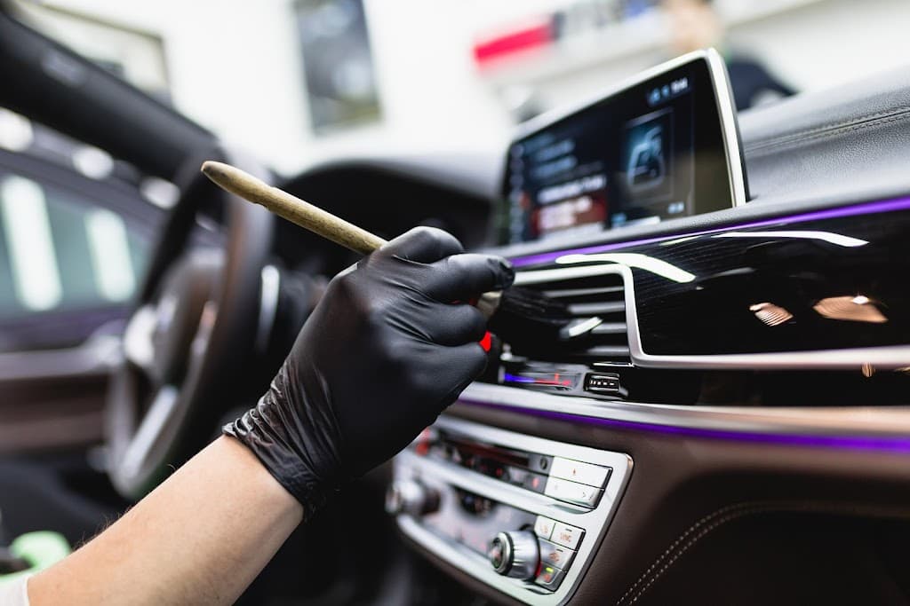 Gloss Master Mobile Detailing - Business Image