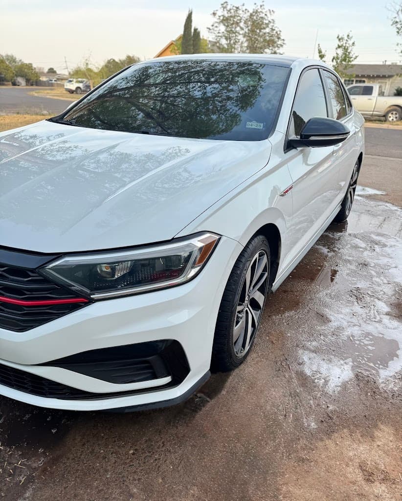 VJ's wash and detailing featured