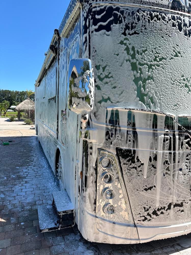 Butlers Elite Detail & Pressure Cleaning - Business Image