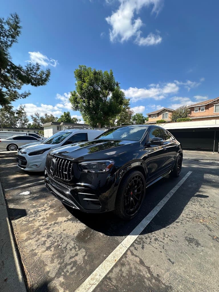 Luxe Reflection featured