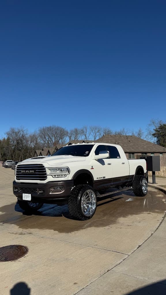 Ten4 auto detailing featured